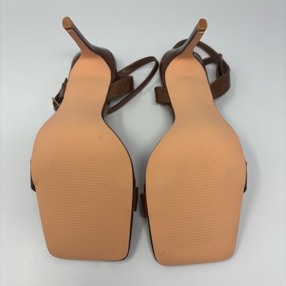 Journee Collection Dorian Open Stiletto Pumps 8.5 - Picture 5 of 7